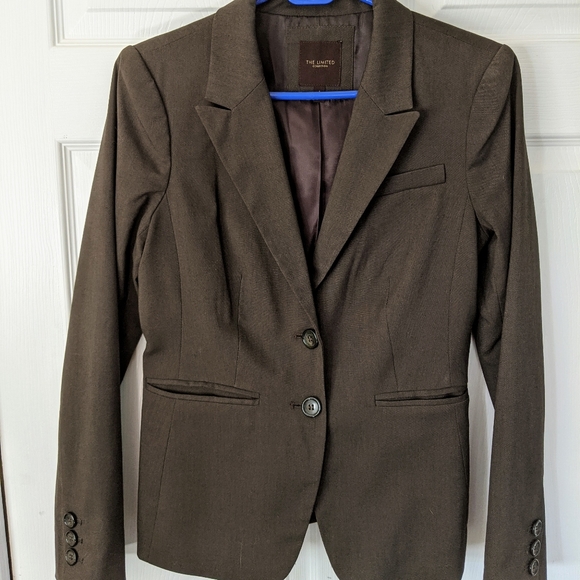 Blazer - Picture 2 of 3